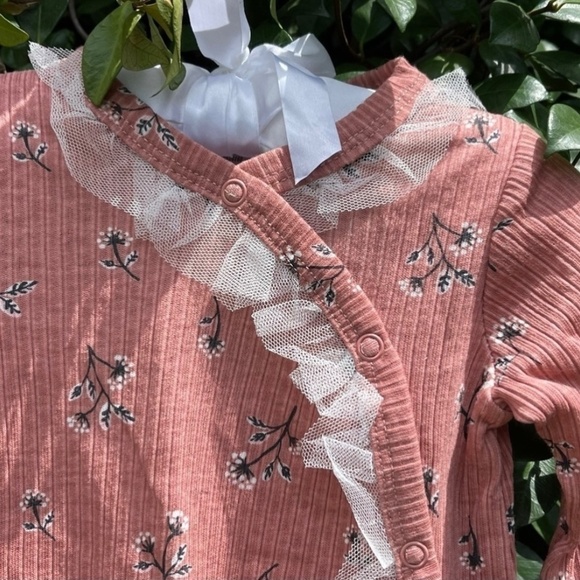 NWT NICOLE Miller Rose Tulle Detail Footie 2 Piece Set NB Girl - Picture 4 of 7